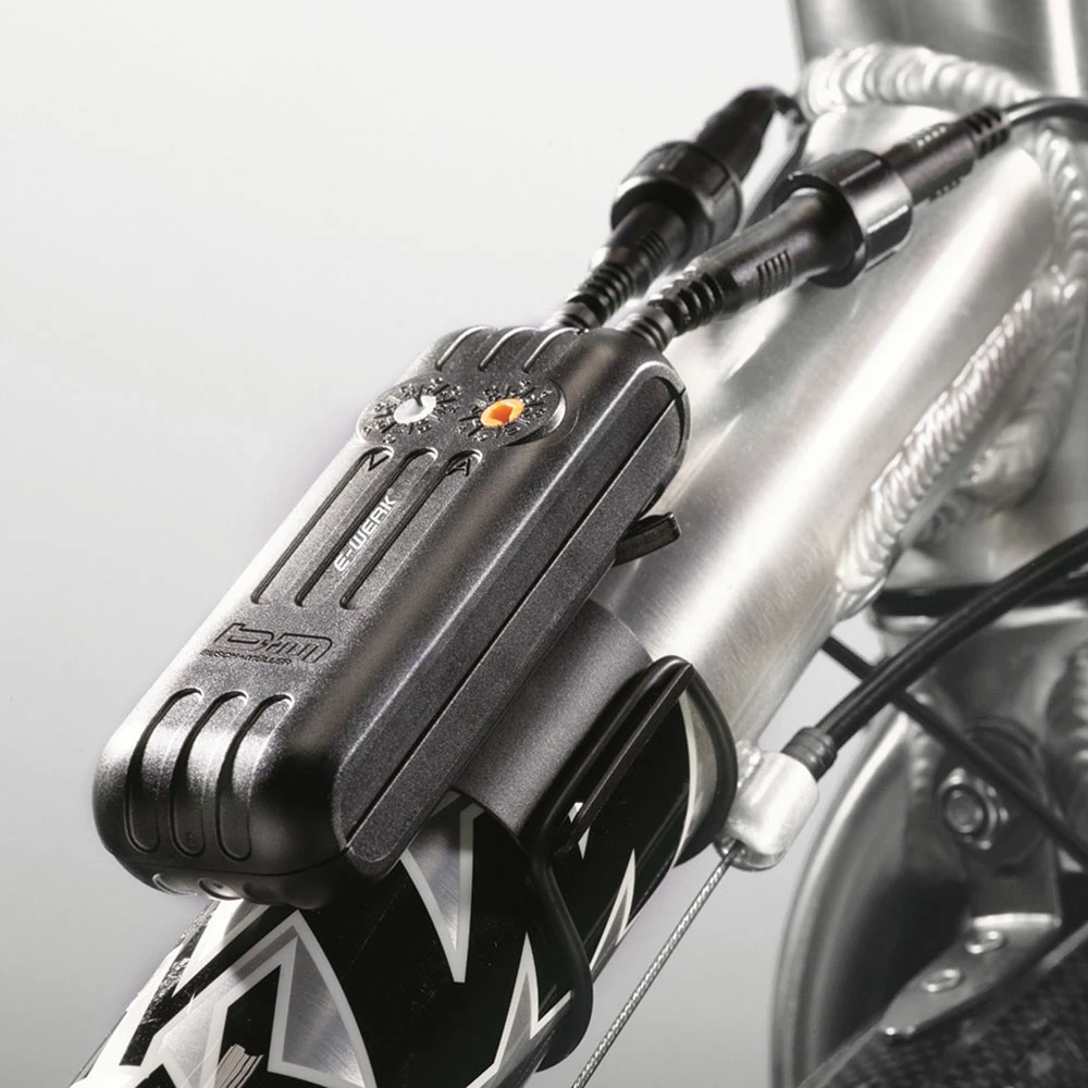 Busch-mueller E-Werk Chargeur Et Bloc D'alimentation Universel 5 Busch-mueller E-Werk Chargeur Et Bloc D'alimentation Universel – Image 3