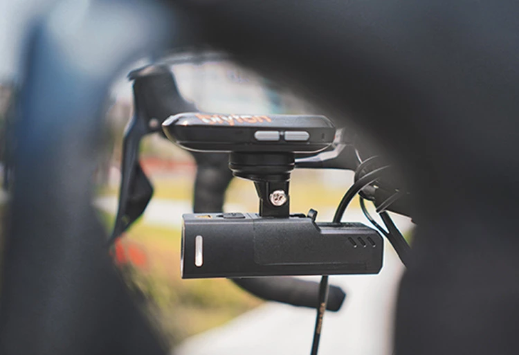 BRYTON Adaptateur De Montage Pour Lumière/caméra 5 BRYTON Adaptateur De Montage Pour Lumière/caméra – Image 3